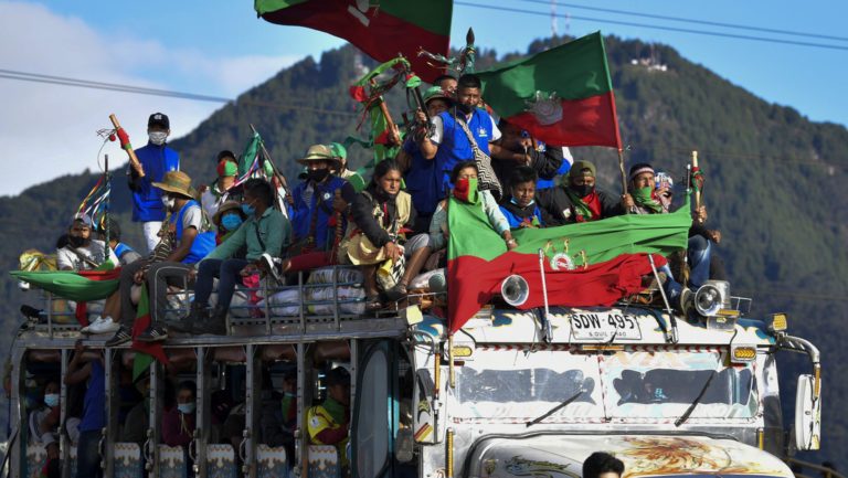 indiginous columbianos