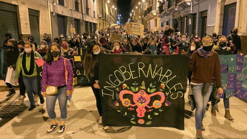 Women marching in Ecuador